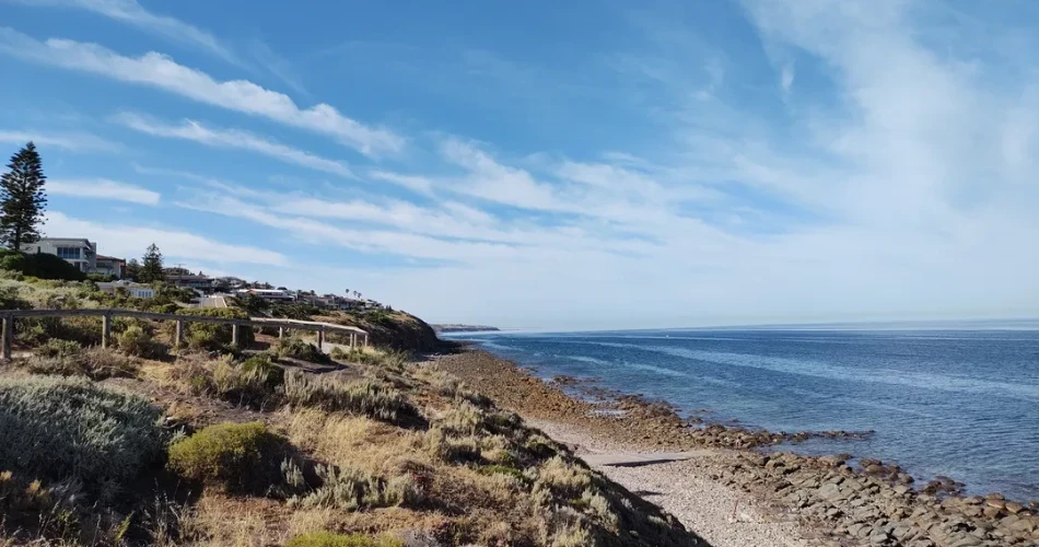 Fun Things To Do At Glenelg Beach, Adelaide