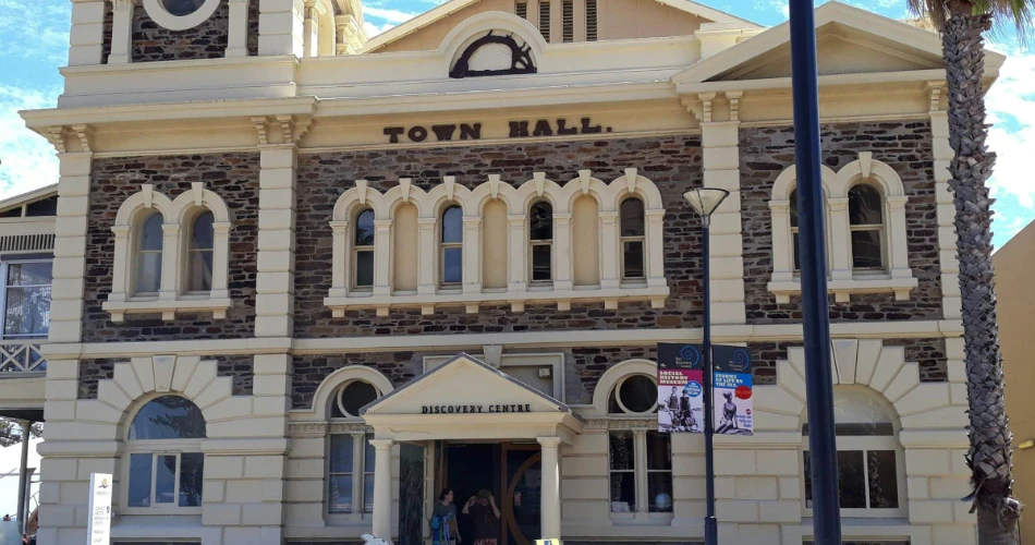 48 Hours in Glenelg, Australia – Travel Guide