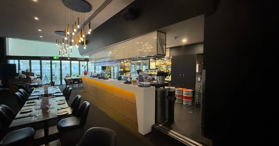 10 Best Restaurants in Glenelg