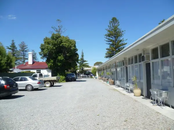 Norfolk Motor Inn 4